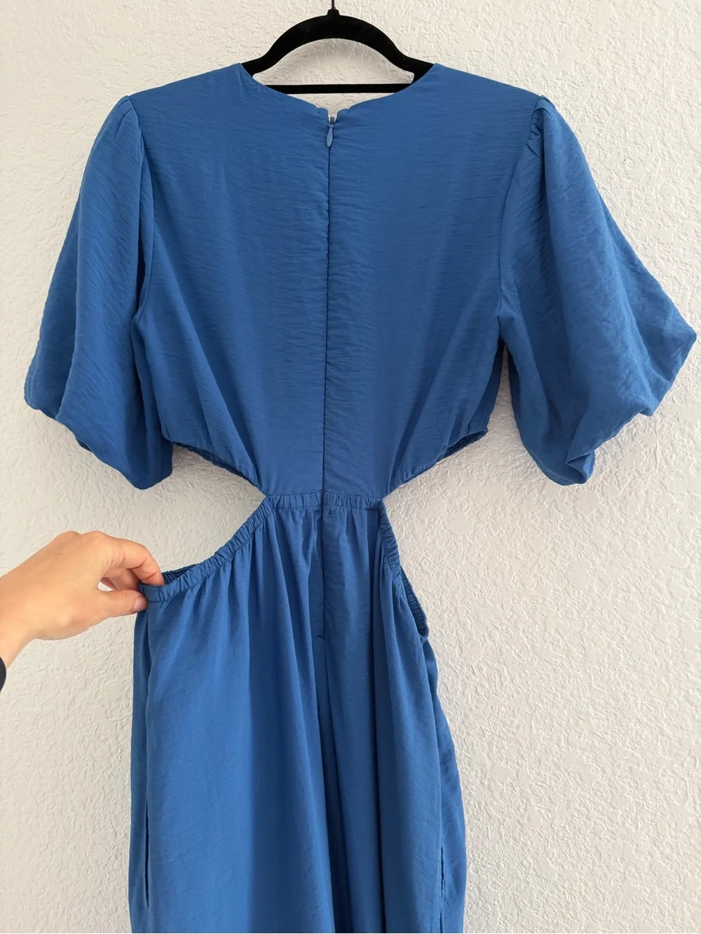 NWT Abercrombie & Fitch Puff Sleeve Cut-Out Maxi Dress Blue S